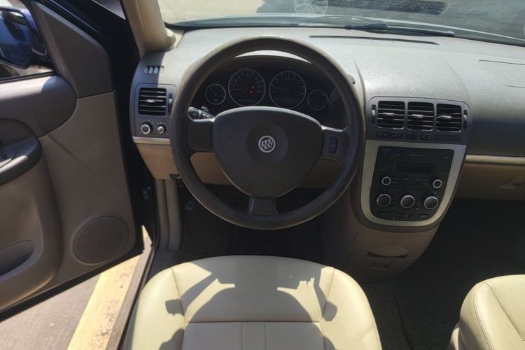 Used Buick GL8 2013 2.4L Comfort Edition Steering Wheel