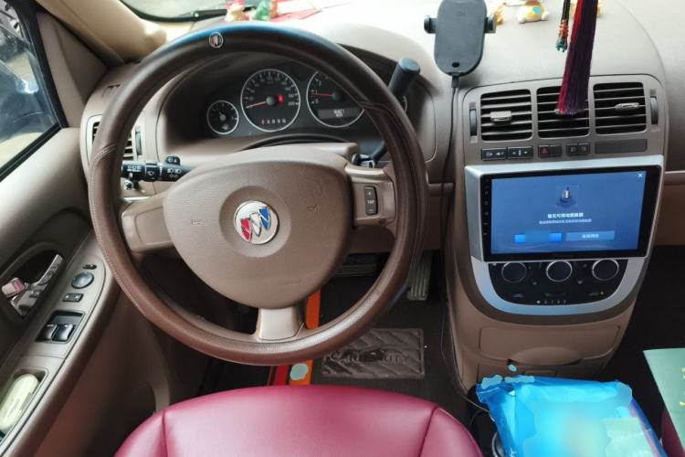 Used Buick GL8 2013 2.4L Classic Edition Steering Wheel