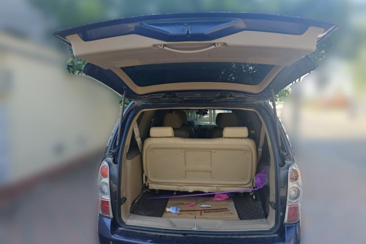 Used Buick GL8 2013 2.4L Classic Edition Trunk