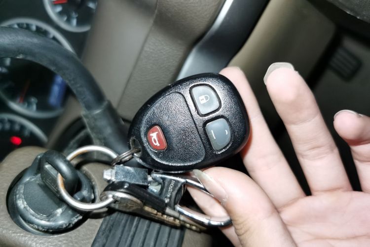 Used Buick GL8 2013 2.4L Comfort Edition Vehicle Key