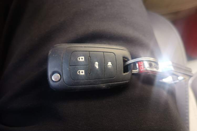 Used Buick GL8 2013 3.0L GT Luxury Business Haoya Edition Vehicle Key