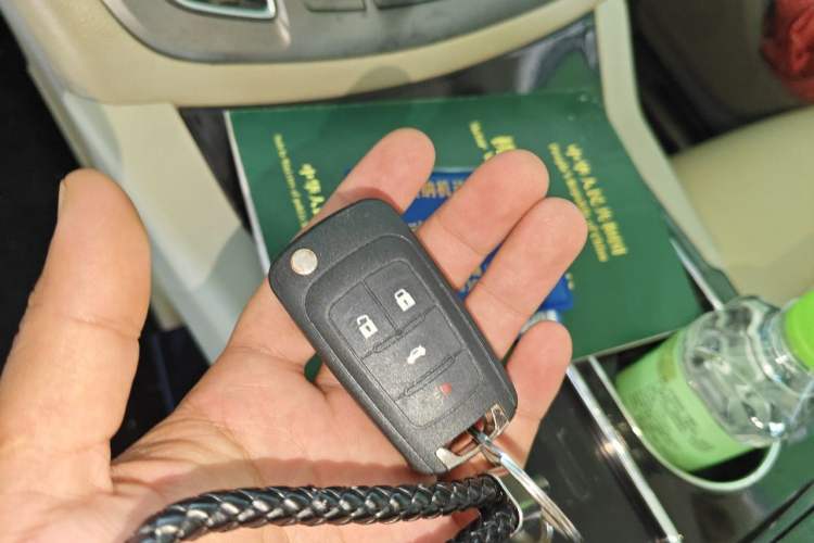 Used Buick GL8 2013 2.4L CT Luxury Business Comfort Edition Vehicle Key