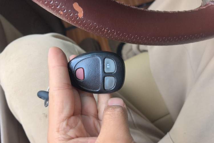 Used Buick GL8 2013 2.4L Comfort Edition Vehicle Key