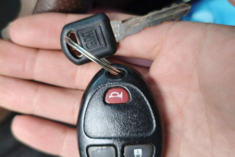Used Buick GL8 2013 2.4L Classic Edition Vehicle Key