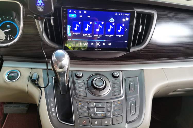 Used Buick GL8 2013 3.0L XT Luxury Business Flagship Edition Audio And AC Panel