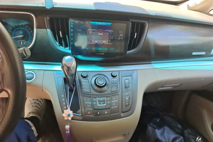 Used Buick GL8 2013 2.4L CT Luxury Business Comfort Edition Audio And AC Panel