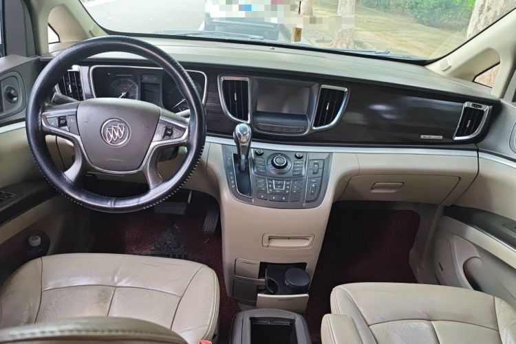 Used Buick GL8 2013 3.0L XT Luxury Business Flagship Edition Center Console