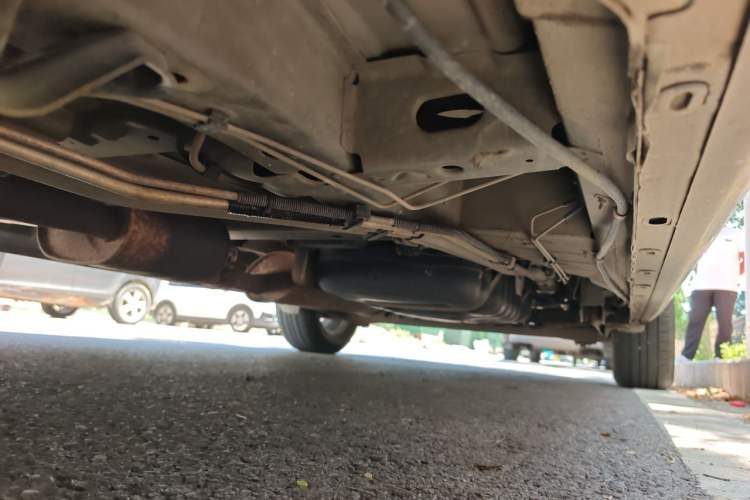 Used Buick GL8 2013 2.4L CT Luxury Business Comfort Edition Chassis Front Left