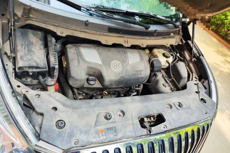 Used Buick GL8 2013 3.0L XT Luxury Business Flagship Edition Engine Bay