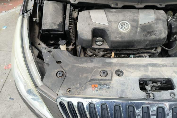 Used Buick GL8 2013 3.0L GT Luxury Business Haoya Edition Engine Bay Right