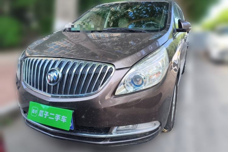 Used Buick GL8 2013 3.0L XT Luxury Business Flagship Edition Front