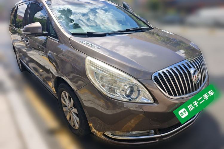 Used Buick GL8 2013 2.4L CT Luxury Business Comfort Edition Front Right 45 Deg