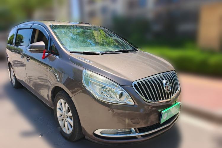 Used Buick GL8 2013 2.4L CT Luxury Business Comfort Edition Front Right 45 Deg