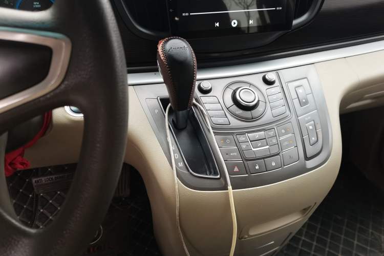 Used Buick GL8 2013 2.4L CT Luxury Business Comfort Edition Gear Lever