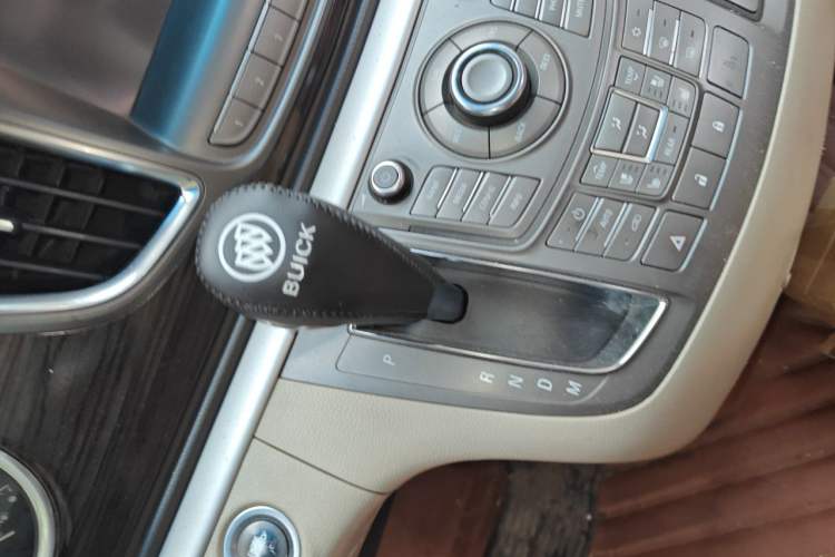 Used Buick GL8 2013 3.0L GT Luxury Business Haoya Edition Gear Lever