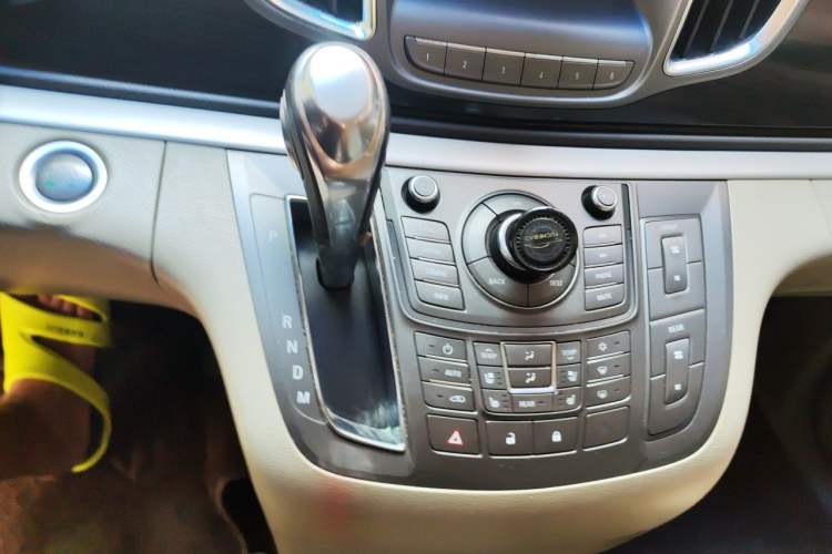 Used Buick GL8 2013 3.0L XT Luxury Business Flagship Edition Gear Lever