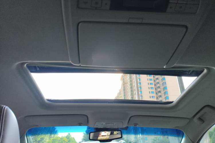 Used Buick GL8 2013 3.0L XT Luxury Business Flagship Edition Headliner