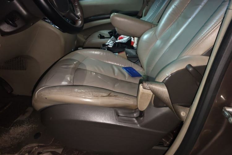 Used Buick GL8 2013 3.0L GT Luxury Business Haoya Edition Left Front Seat