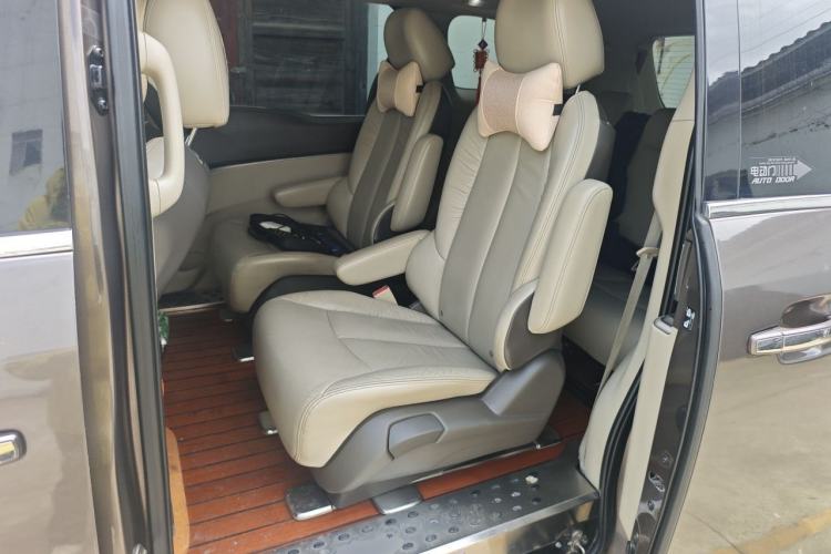Used Buick GL8 2013 3.0L GT Luxury Business Haoya Edition Left Rear Seat