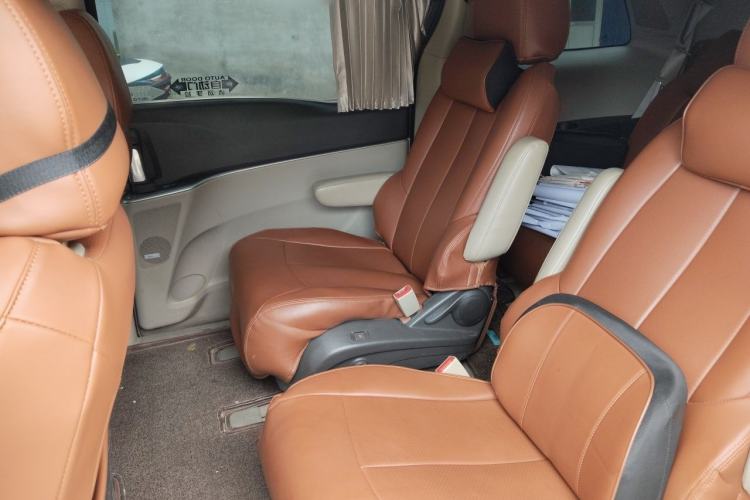 Used Buick GL8 2013 3.0L XT Luxury Business Flagship Edition Left Rear Seat