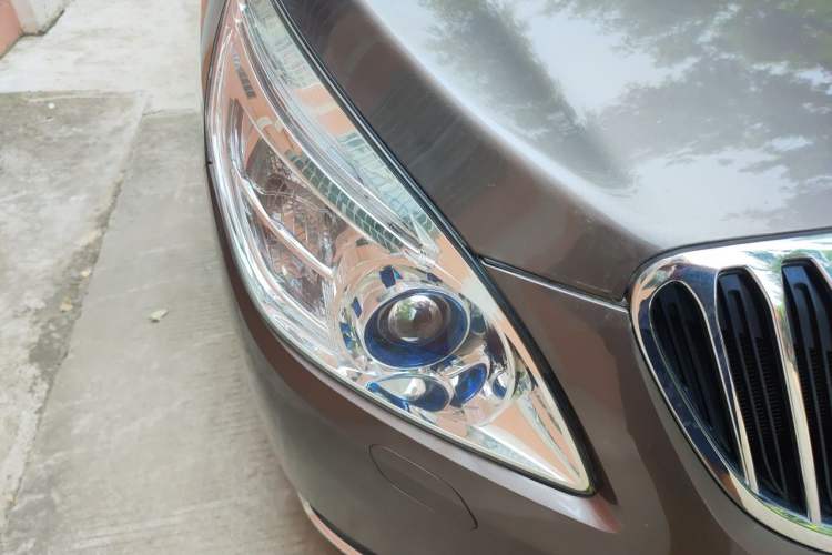 Used Buick GL8 2013 3.0L XT Luxury Business Flagship Edition Right Front Headlight