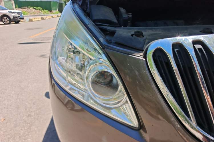 Used Buick GL8 2013 2.4L CT Luxury Business Comfort Edition Right Front Headlight