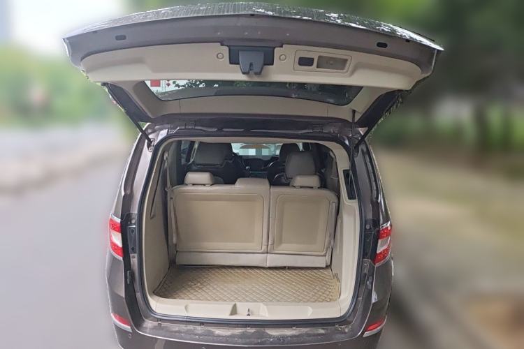 Used Buick GL8 2013 3.0L XT Luxury Business Flagship Edition Trunk