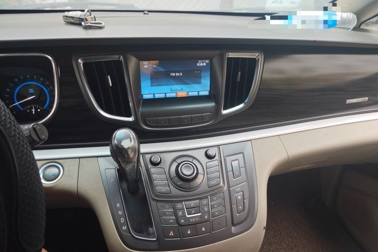 Used Buick GL8 2013 3.0L XT Luxury Business Flagship Edition Audio And AC Panel
