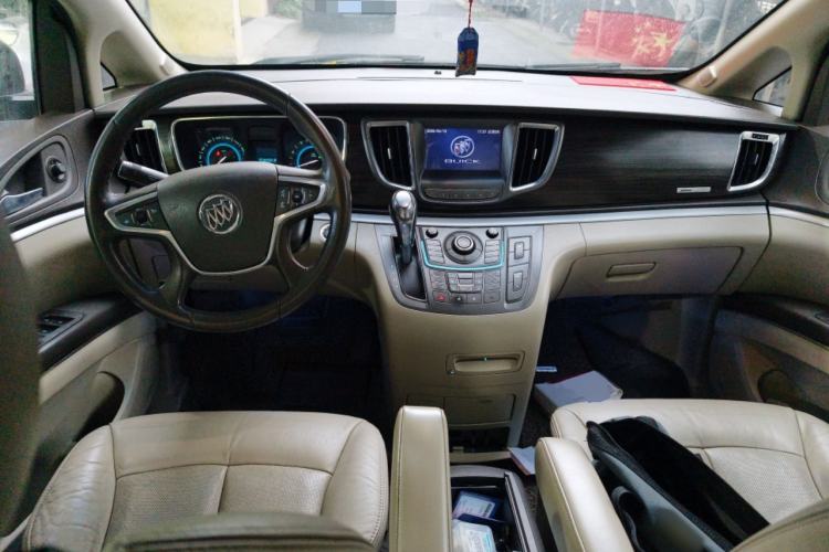 Used Buick GL8 2013 3.0L XT Luxury Business Flagship Edition Center Console