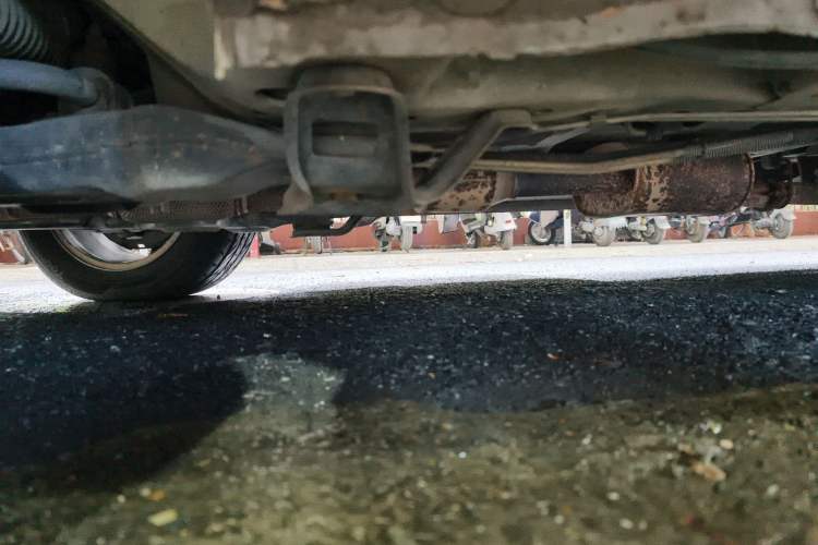 Used Buick GL8 2013 3.0L XT Luxury Business Flagship Edition Chassis Front Left