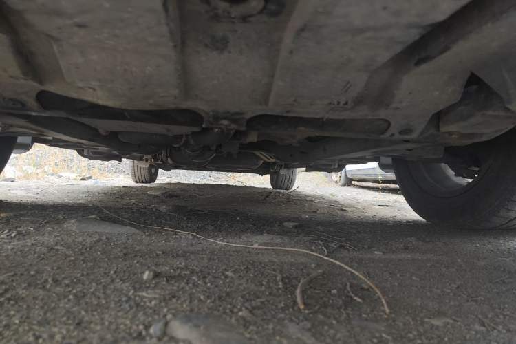 Used Buick GL8 2013 3.0L XT Luxury Business Flagship Edition Chassis Front