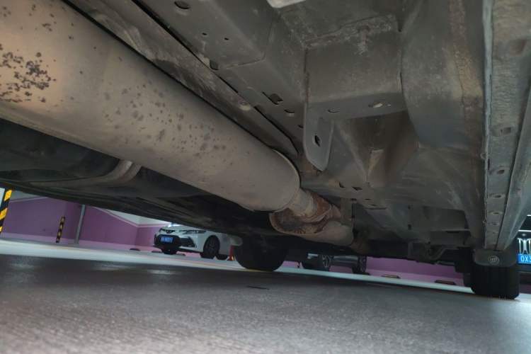 Used Buick GL8 2013 3.0L XT Luxury Business Flagship Edition Chassis Rear Right