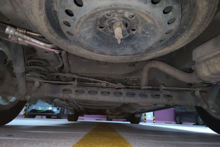 Used Buick GL8 2013 3.0L XT Luxury Business Flagship Edition Chassis Rear
