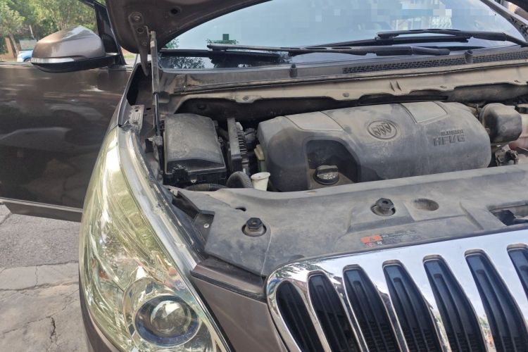 Used Buick GL8 2013 3.0L GT Luxury Business Haoya Edition Engine Bay Right