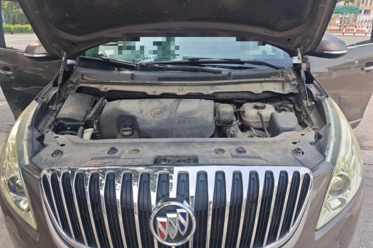 Used Buick GL8 2013 3.0L GT Luxury Business Haoya Edition Engine Bay