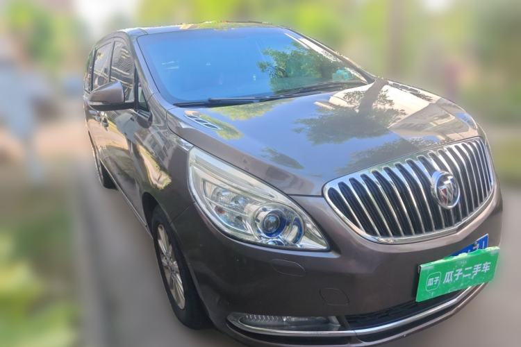 Used Buick GL8 2013 3.0L GT Luxury Business Haoya Edition Front Right 45 Deg