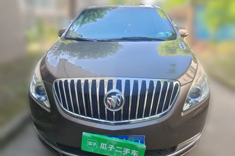 Used Buick GL8 2013 3.0L GT Luxury Business Haoya Edition Front