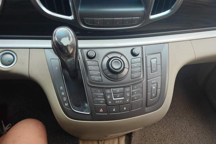 Used Buick GL8 2013 3.0L XT Luxury Business Flagship Edition Gear Lever