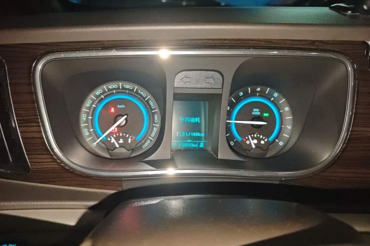 Used Buick GL8 2013 3.0L GT Luxury Business Haoya Edition Instrument Cluster