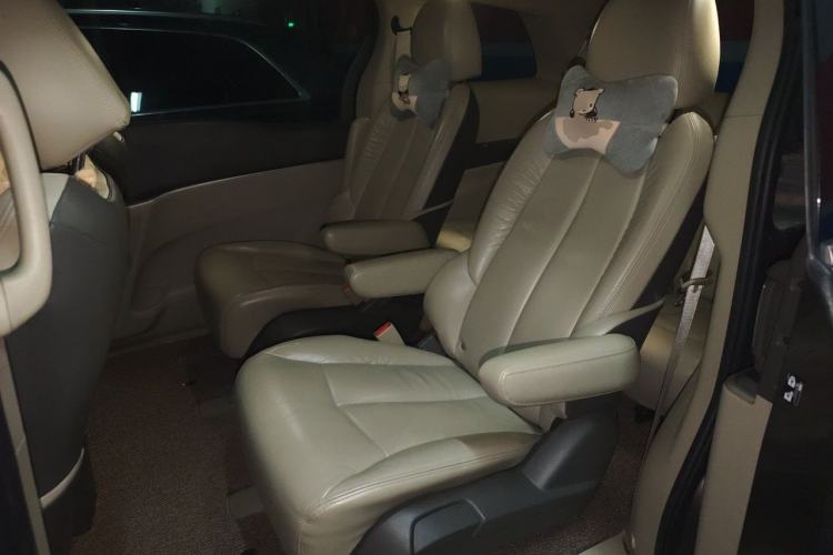 Used Buick GL8 2013 3.0L GT Luxury Business Haoya Edition Left Rear Seat
