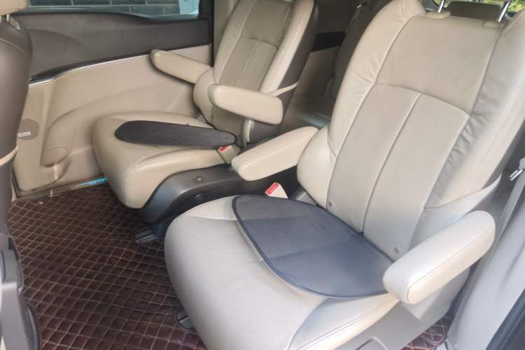 Used Buick GL8 2013 3.0L GT Luxury Business Haoya Edition Left Rear Seat