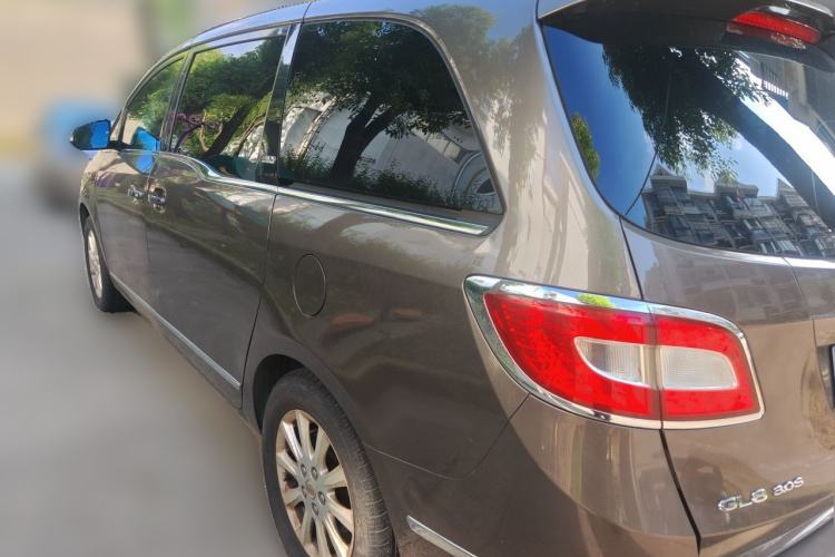 Used Buick GL8 2013 3.0L GT Luxury Business Haoya Edition Rear Left 45 Deg