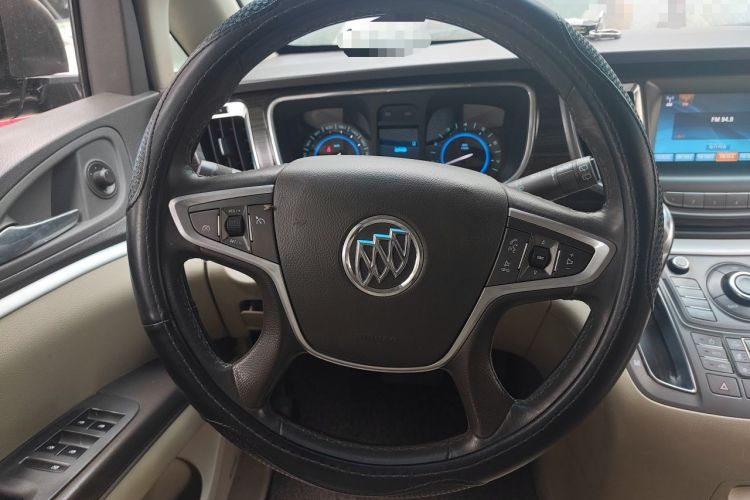 Used Buick GL8 2013 3.0L XT Luxury Business Flagship Edition Steering Wheel