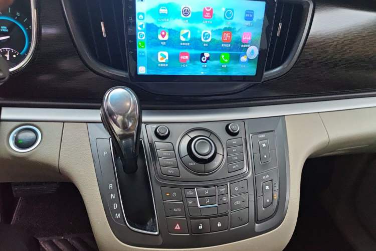 Used Buick GL8 2013 2.4L CT Luxury Business Comfort Edition Audio And AC Panel