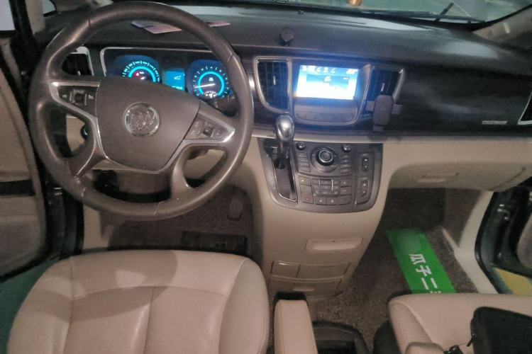 Used Buick GL8 2013 3.0L GT Luxury Business Haoya Edition Center Console