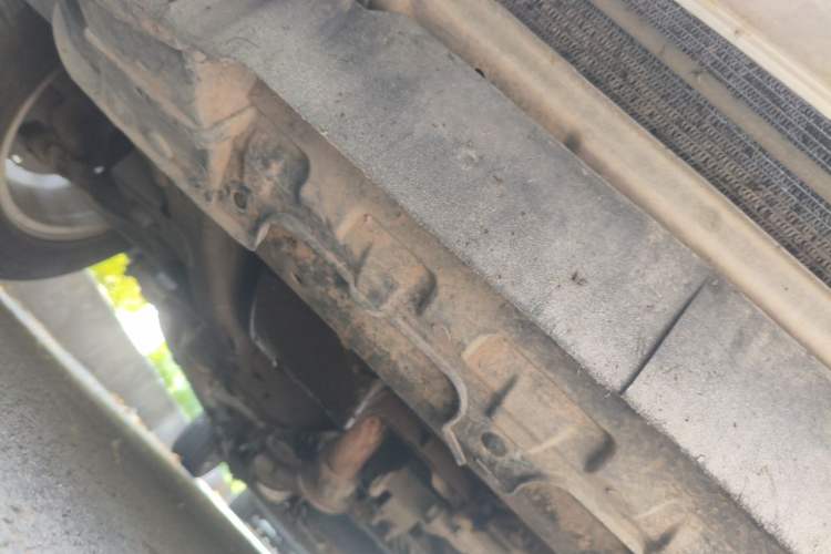 Used Buick GL8 2013 2.4L Comfort Edition Chassis Front