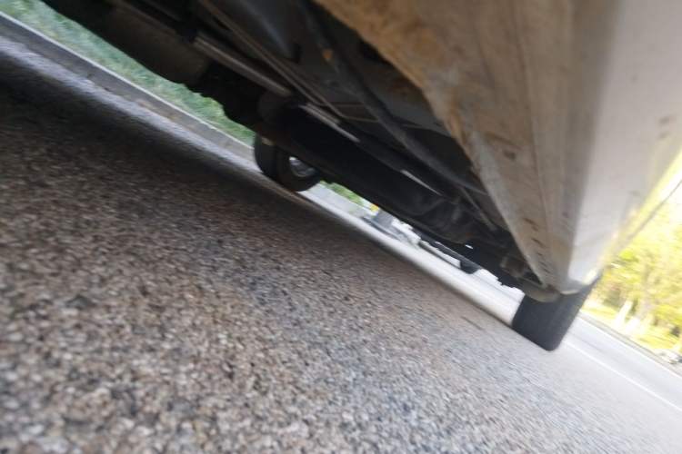 Used Buick GL8 2013 3.0L XT Luxury Business Flagship Edition Chassis Front Left