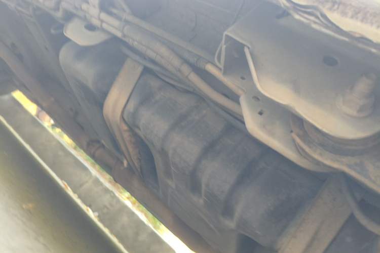 Used Buick GL8 2013 2.4L Comfort Edition Chassis Rear Left