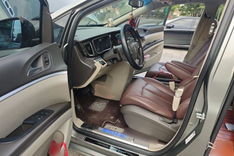 Used Buick GL8 2013 3.0L GT Luxury Business Haoya Edition Driver Seat