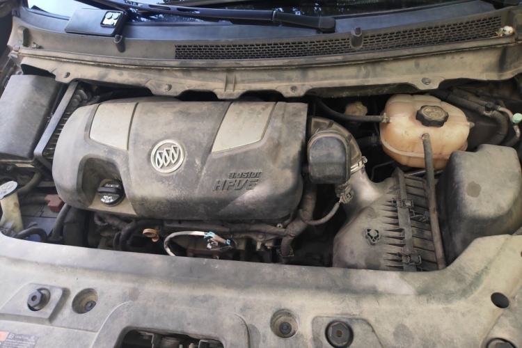 Used Buick GL8 2013 3.0L GT Luxury Business Haoya Edition Engine Bay